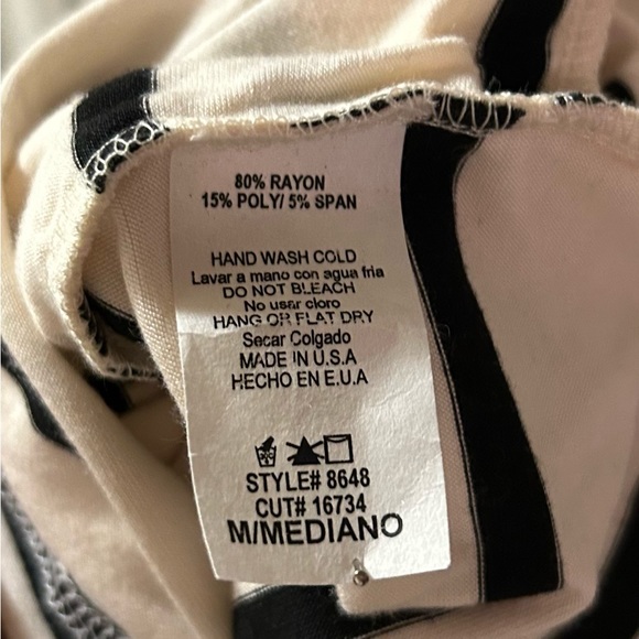 Lani California Mini Dress.  It has pockets.  Size Medium, NWT. - Picture 5 of 5